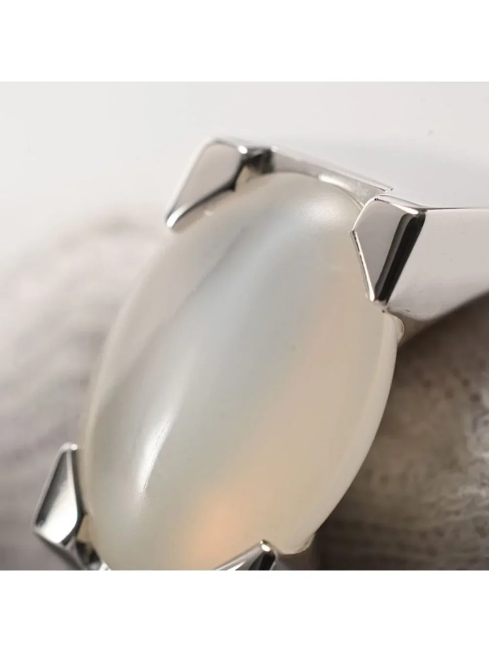 Cartier Ring Tankissime White Gold